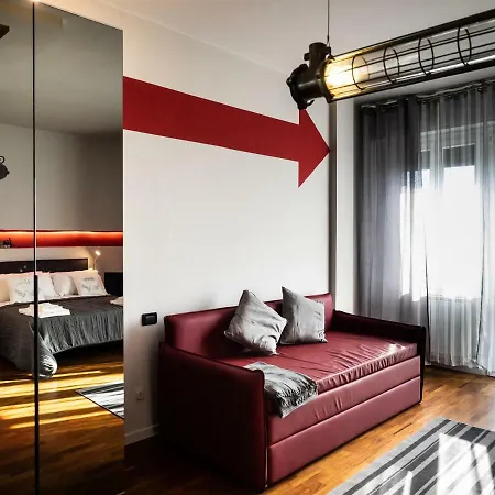 Carlotta Station Apartment